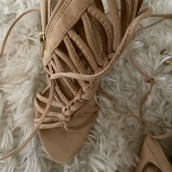 Nude tie up heels NEW and unworn - Picture 7 of 7